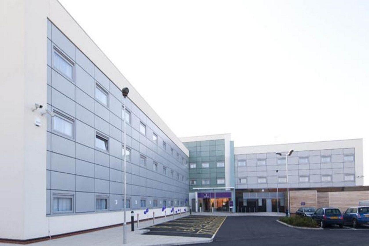 Premier Inn Liverpool John Lennon Airport Speke Exterior foto